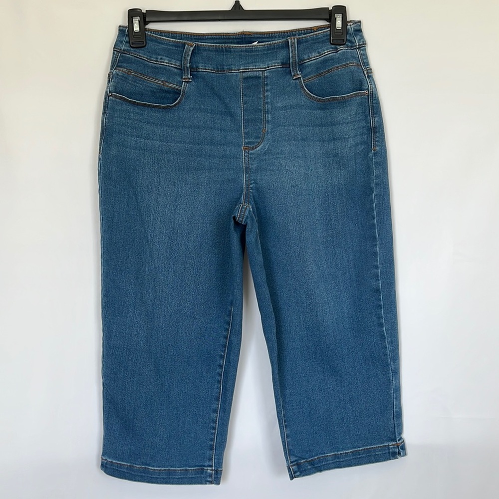 Time and Tru M(8-10) Capri Denim Pants - Picture 1 of 10